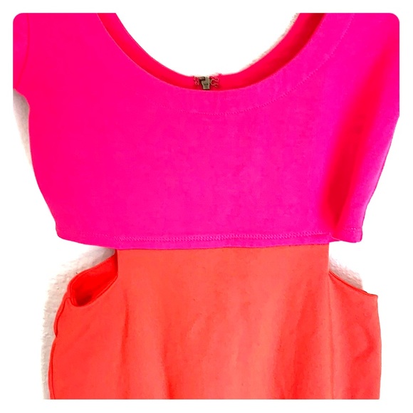 Women’s Lucca Couture Casual Dress - Picture 2 of 4